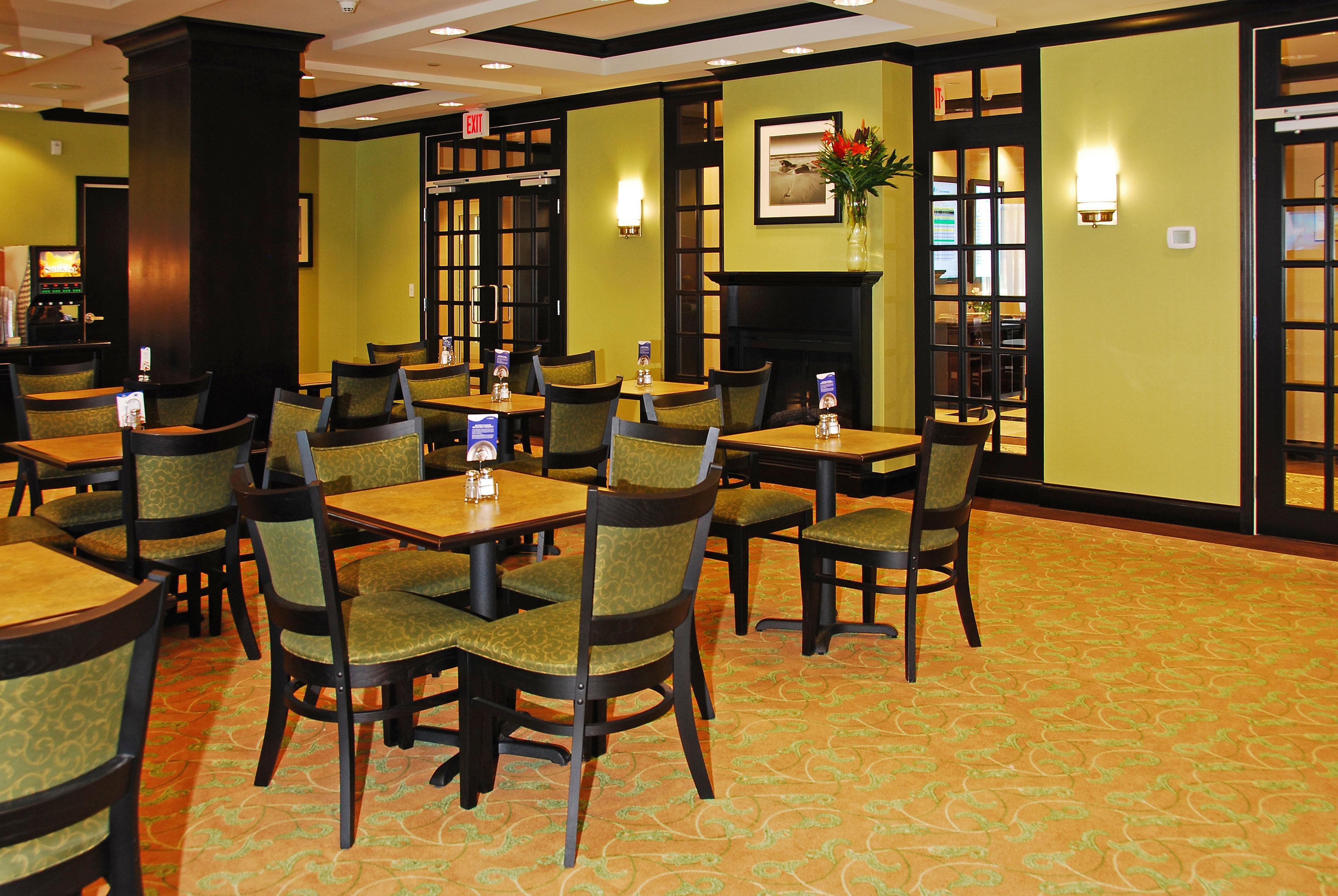 Holiday Inn Express & Suites Halifax Airport By Ihg Enfield Extérieur photo