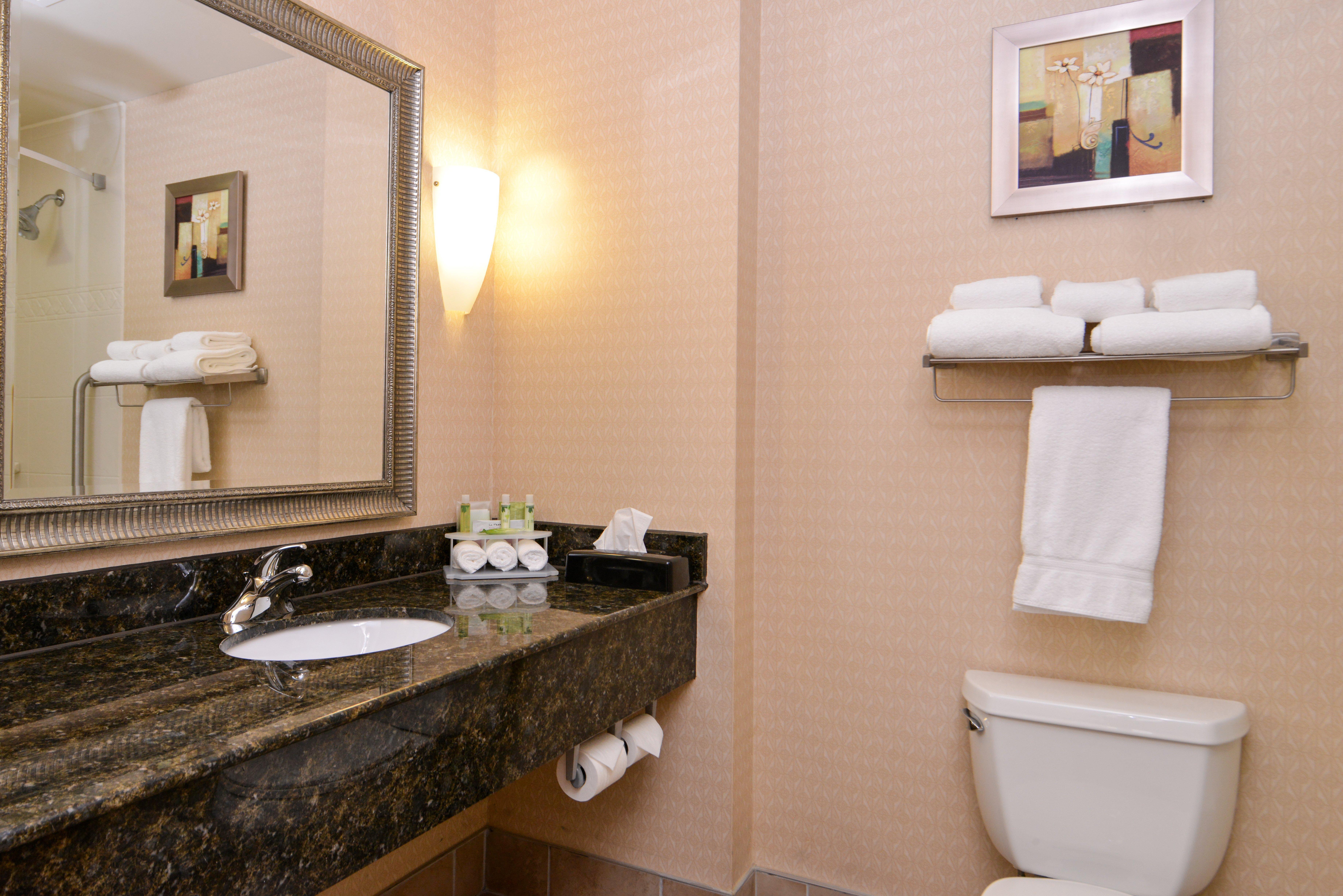 Holiday Inn Express & Suites Halifax Airport By Ihg Enfield Extérieur photo