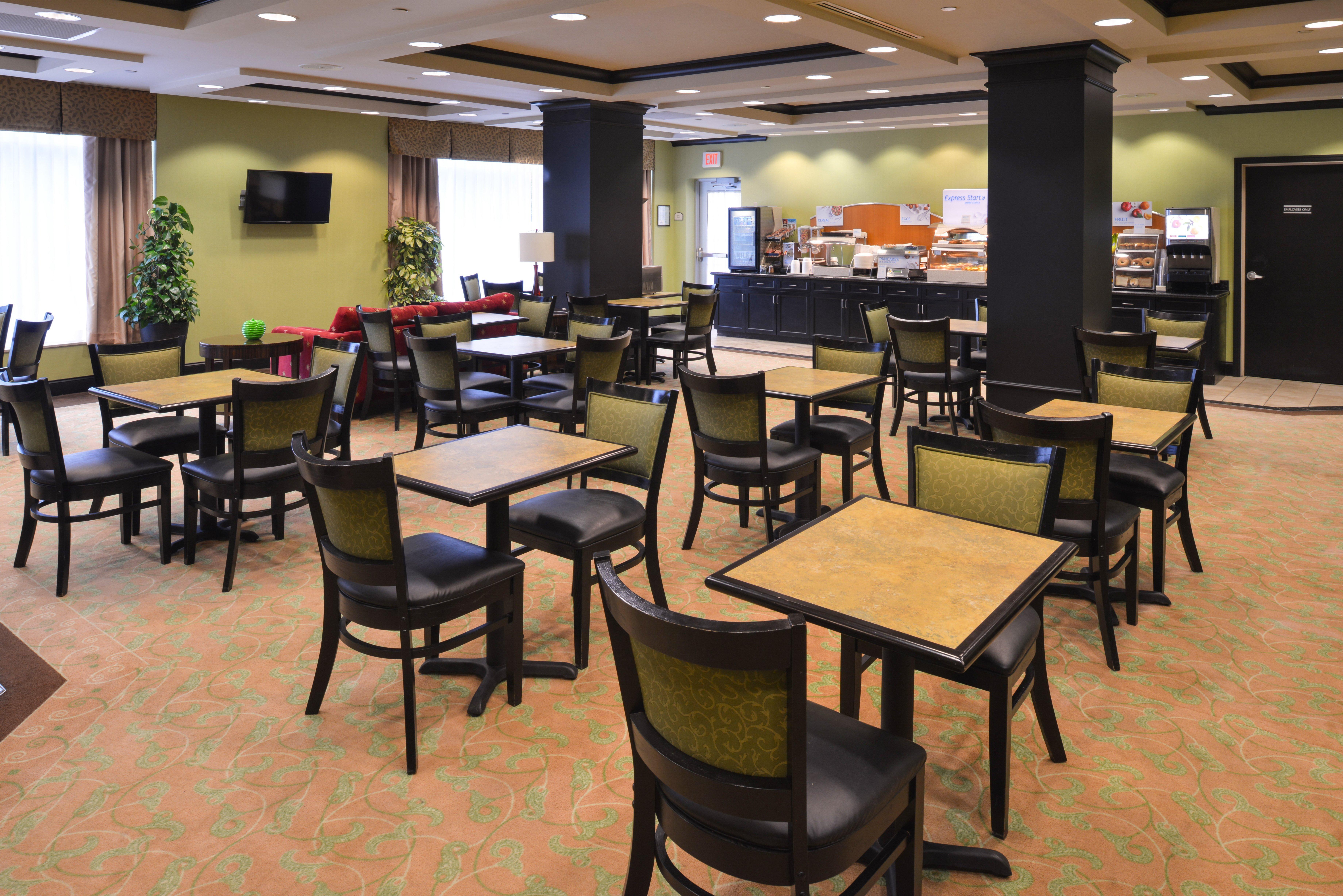 Holiday Inn Express & Suites Halifax Airport By Ihg Enfield Extérieur photo