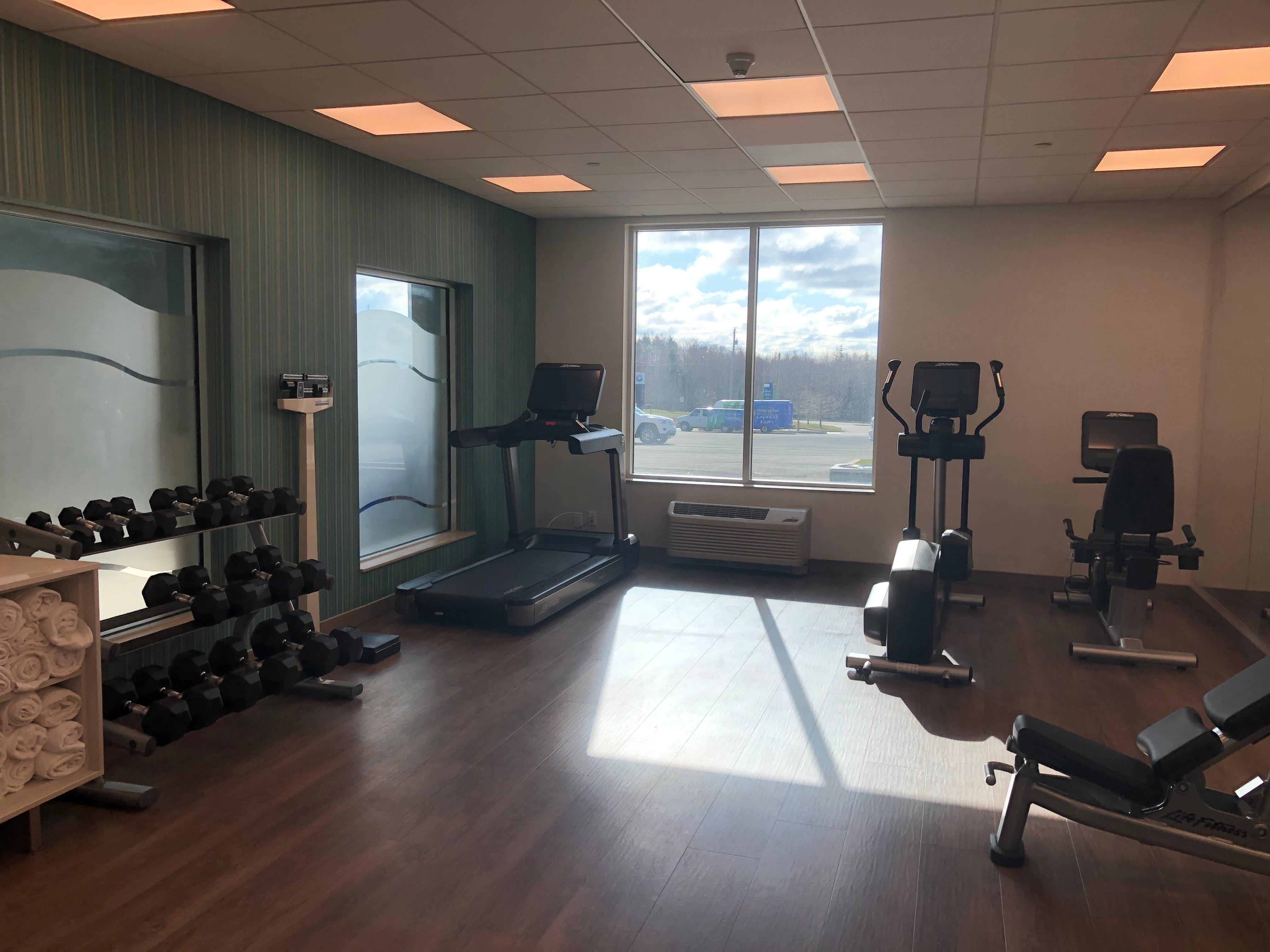 Holiday Inn Express & Suites Halifax Airport By Ihg Enfield Extérieur photo