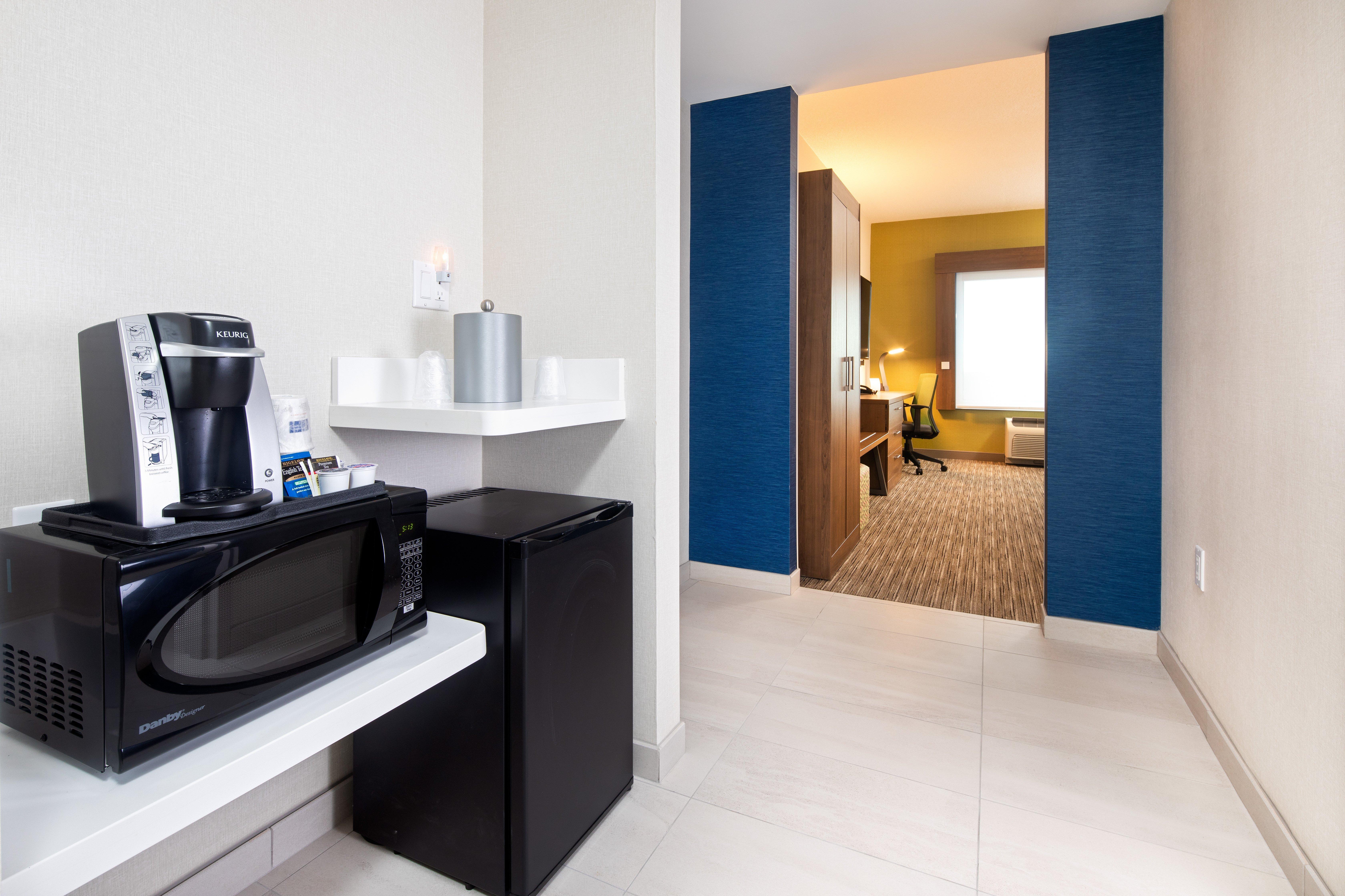 Holiday Inn Express & Suites Halifax Airport By Ihg Enfield Extérieur photo